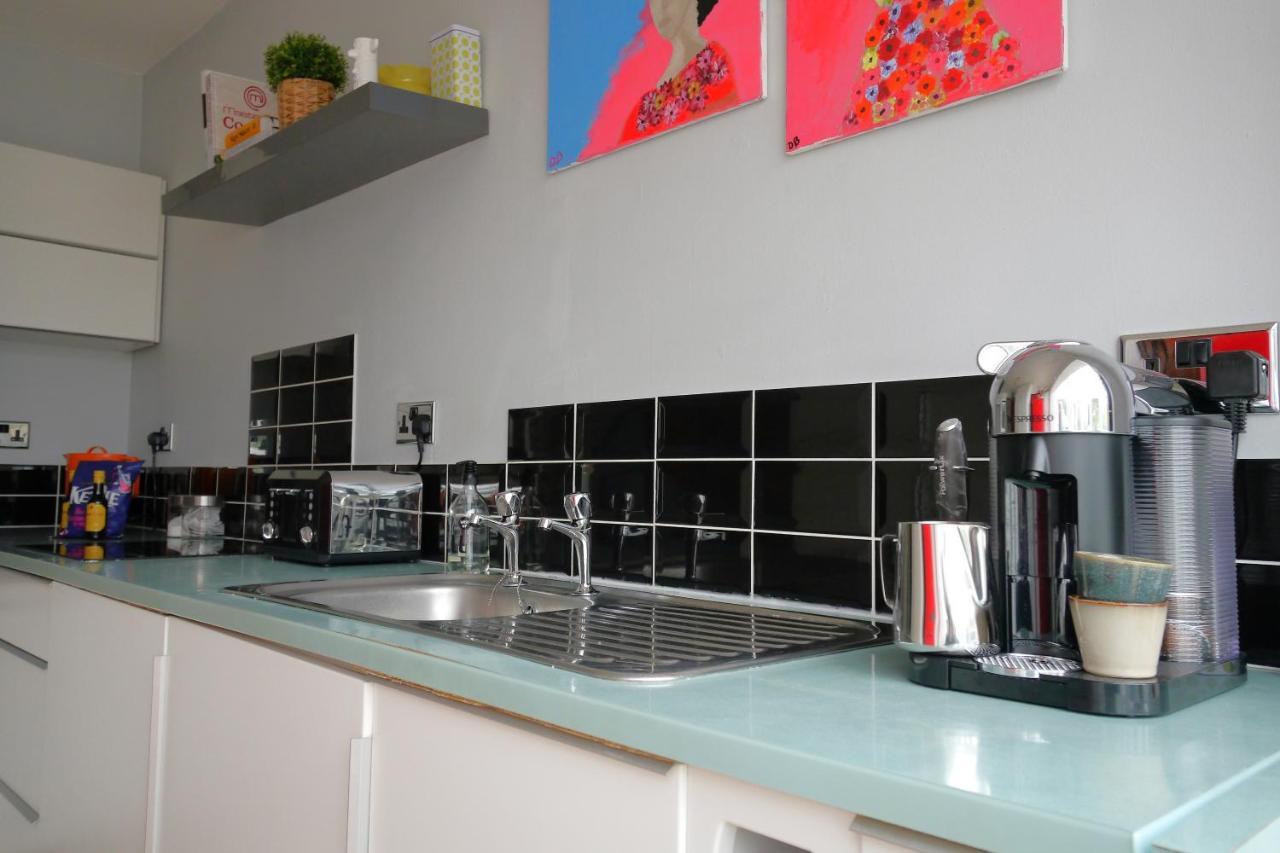 Quirky Spacious Ground Floor Victorian Garden Flat Worthing Eksteriør bilde